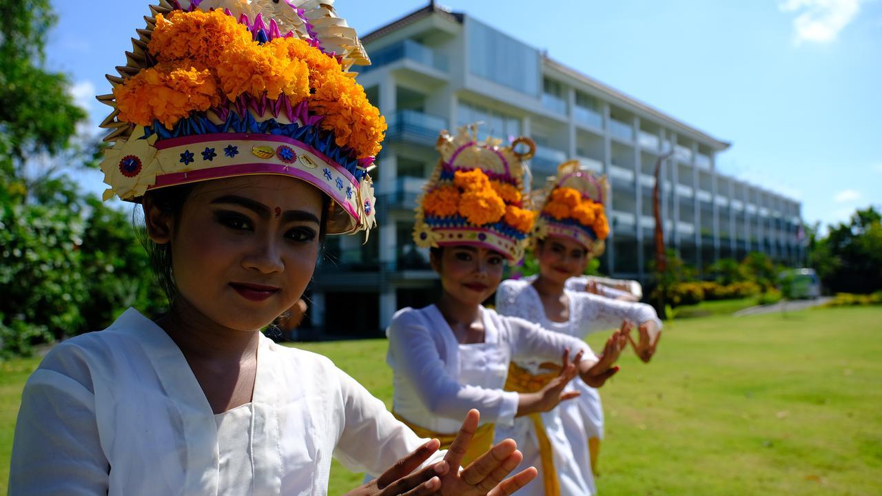 The Sintesa Jimbaran Bali Hotel Exterior photo